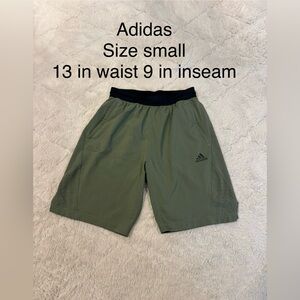 Adidas Green Athletic Shorts Small Men’s